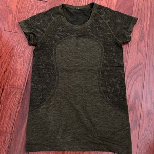 Lululemon Olive Swiftly Tech Shirt